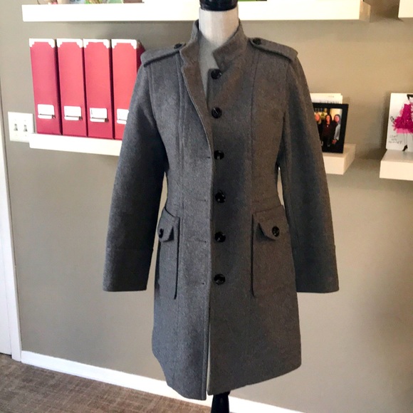 Gray tailored coat - Picture 1 of 4